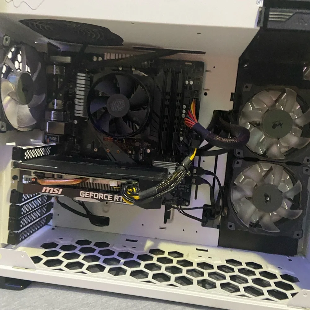 Skytech shiva gaming pc RTX 2060 Ryzen 5 pro